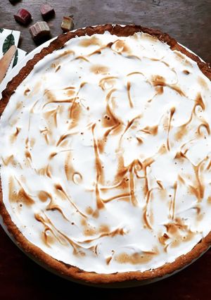 Une photo de ☆Tarte Meringuée à la Rhubarbe☆