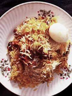 চিকেন বিরিয়ানি(Chicken biriyani recipe in Bengali) রেসিপির প্রধান ছবি