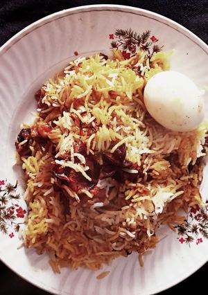চিকেন বিরিয়ানি(Chicken biriyani recipe in Bengali) রেসিপির প্রধান ছবি