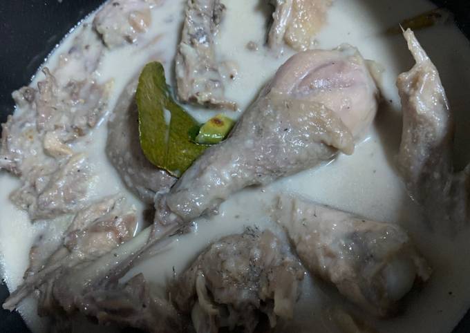 Opor ayam sederhana