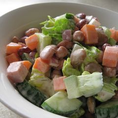 A picture of Four Beans Salad.