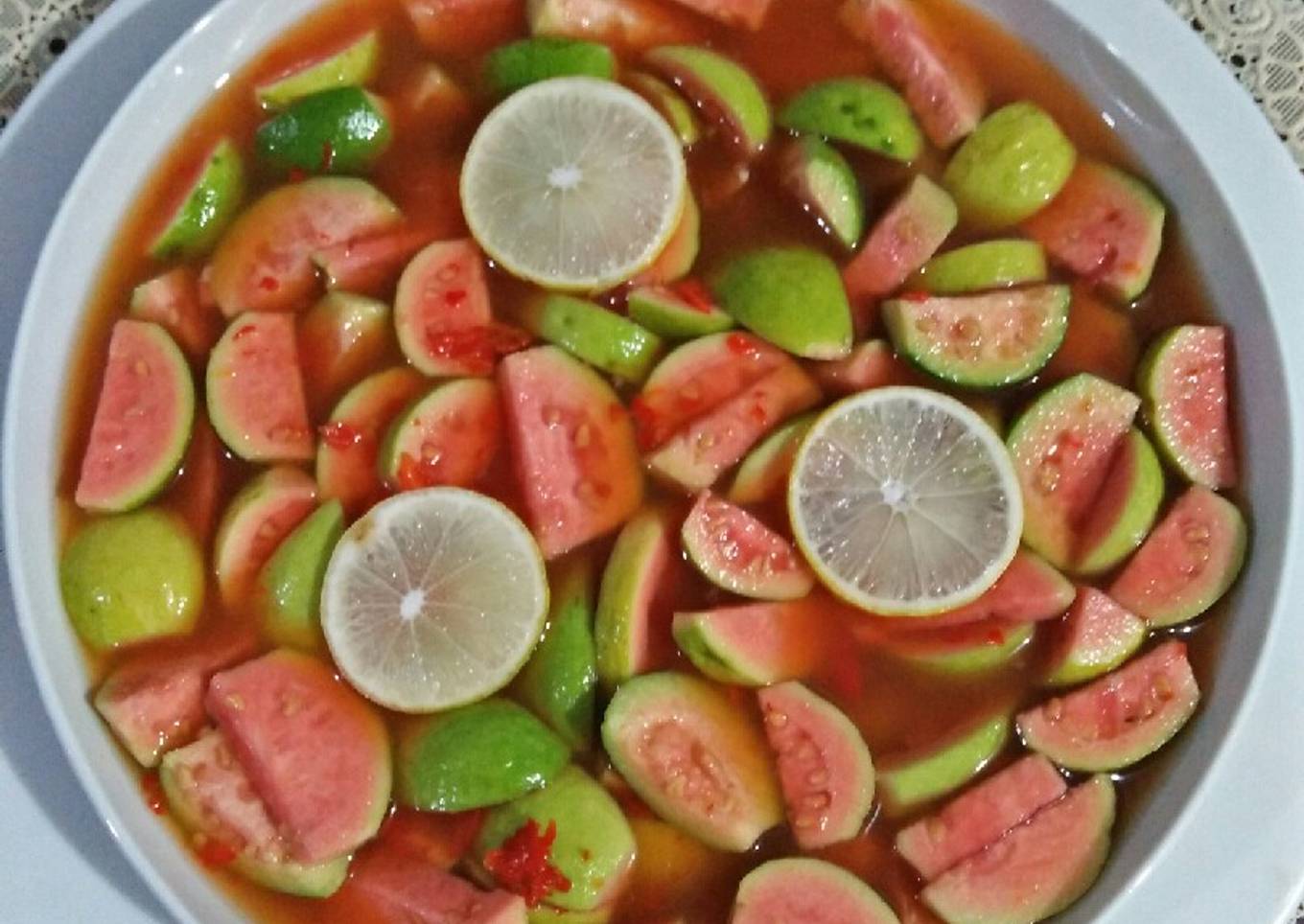 Olahan jambu biji manis asam pedas seger