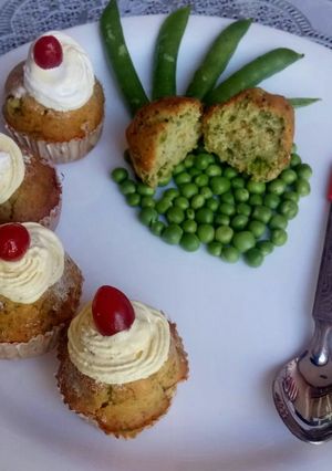 A picture of Peas cup cakes.