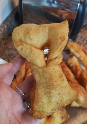 Una foto de Kreppel (torta frita alemana)