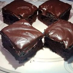Mud brownies A picture of Mud brownies.