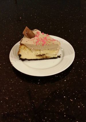 A picture of Orange Chocolate Burst Cheesecake.