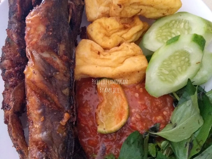 Langkah Gampang Membikin Resep Pecel Lele Lamongan (Mirip Penyetan Solo) yang Lezat Sekali Anti Ribet, Bikin Ngiler