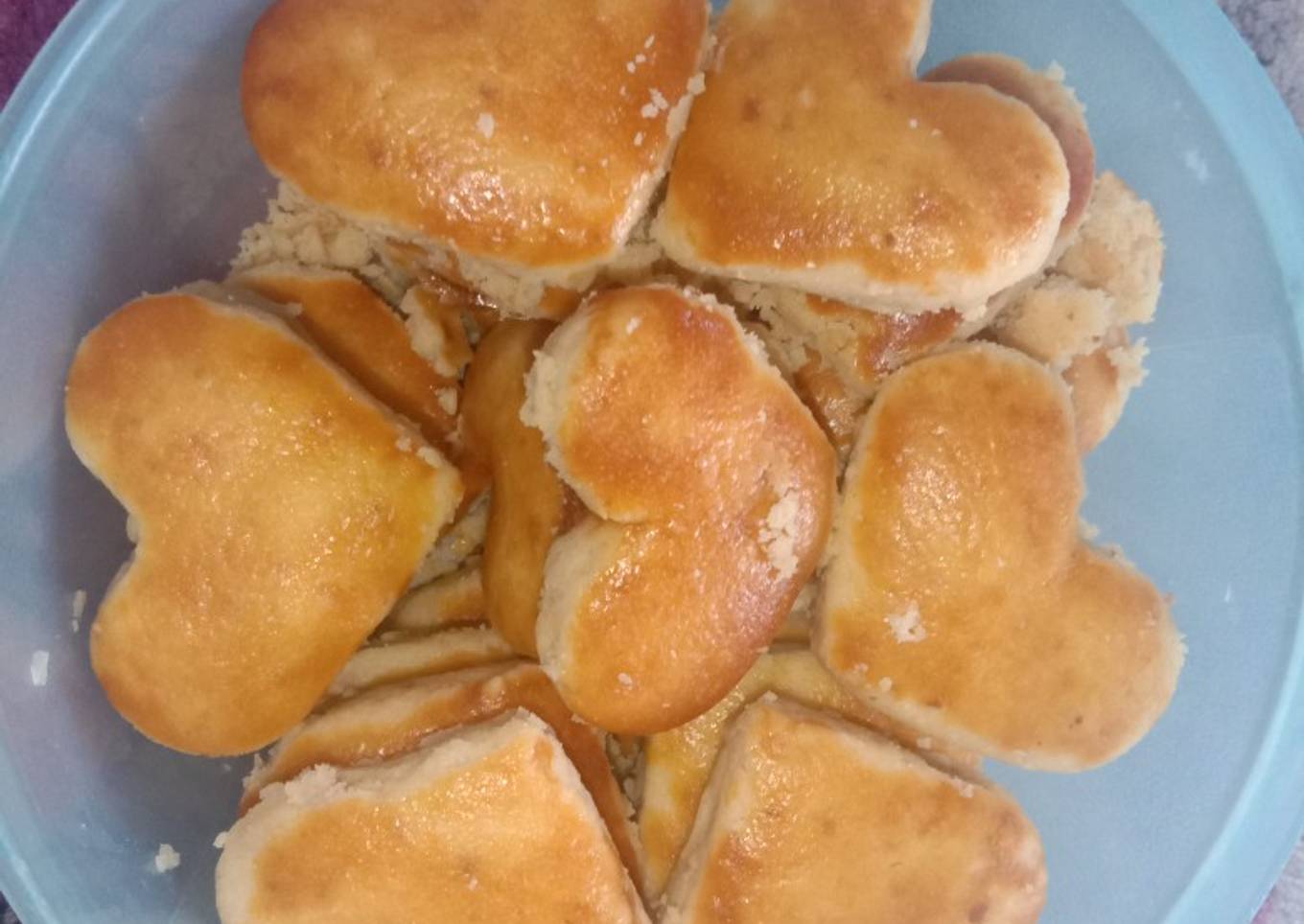 Kue kering kacang amor