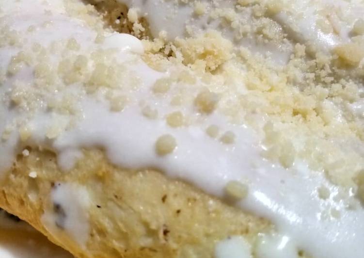Panqueca de milho com recheio de frango - Tudogosreceitas