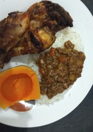 A picture of Rice and mince.