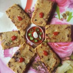 A picture of Crispy Rice Flour Tawa Salty Cake.