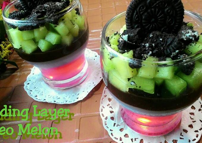 Puding Layer Oreo Melon