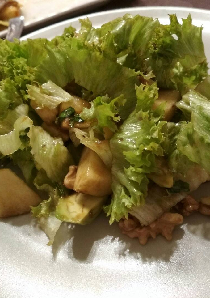 Una foto de Ensalada verde doncella