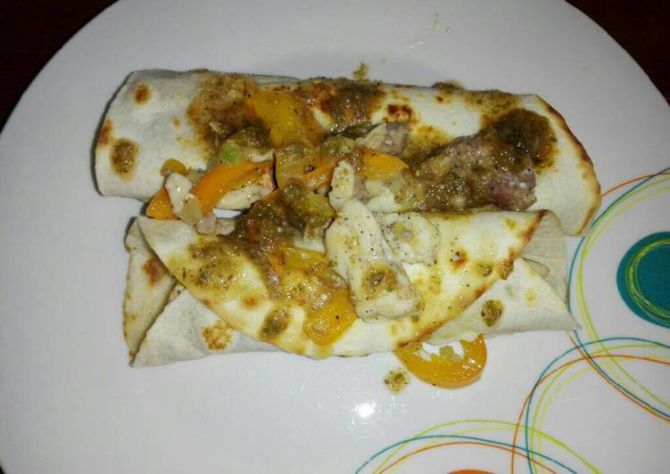 Burritos de res y pollo