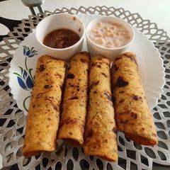 A picture of Mixed paratha.