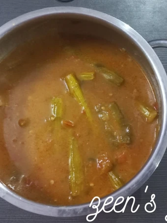 Easy Way Make Okra and Drumsticks Chawal ki Kadhi which Delicious