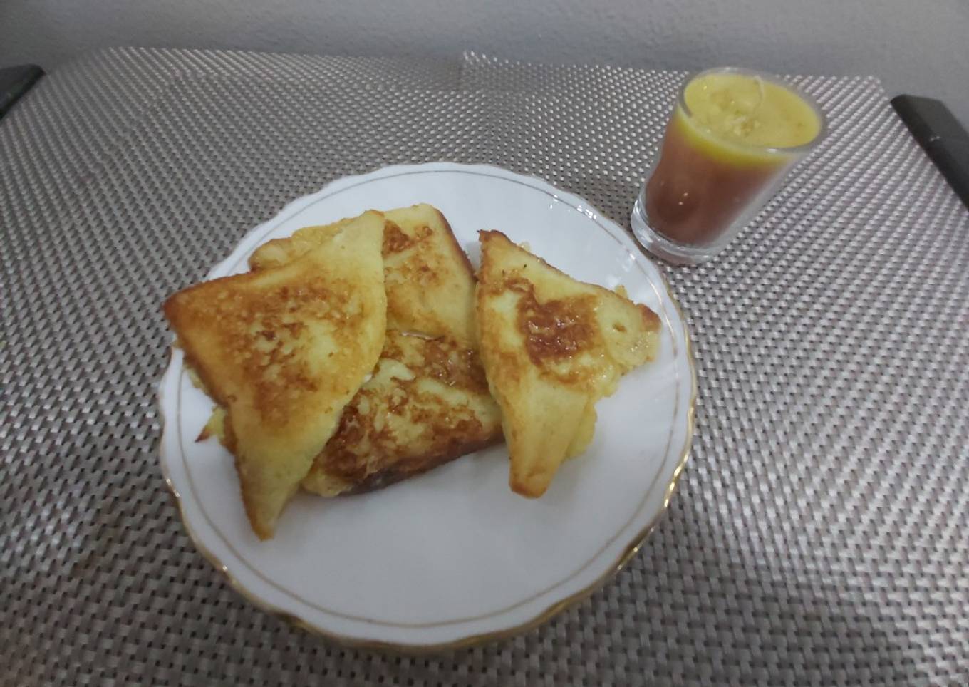 Step-by-Step Guide to Prepare Homemade French Toast