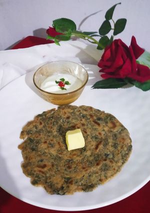 A picture of Drumstick leaves Paratha.