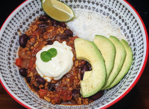 A picture of Vegan chilli con carne.