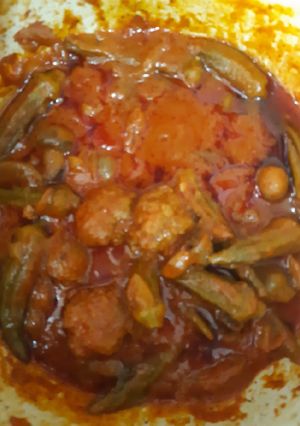 عکسی از دستور خورشت بامیه