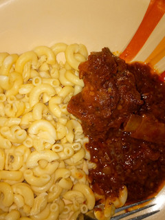 A picture of Macaroni with mutton stew.