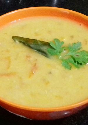 A picture of Pappu / Andhra style daal.