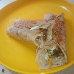 A picture of Beef shawarma.