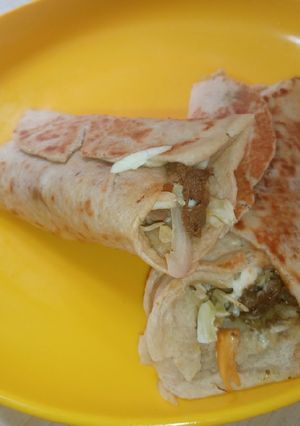 A picture of Beef shawarma.