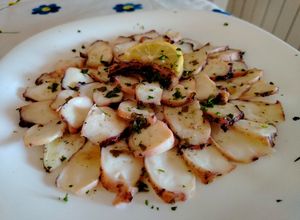 Foto di Carpaccio Tentacoli di Totani