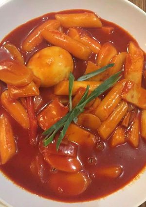A picture of Spicy Rice Cake.