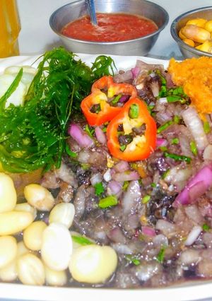 Una foto de Cebiche de conchas negras