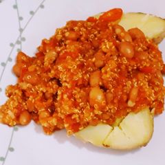 A picture of Quinoa chilli.