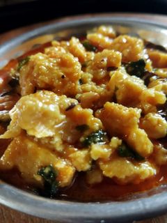 રજવાડી ઢોકળી નું શાક (Rajwadi Dhokli Shak Recipe In Gujarati) રેસીપી મુખ્ય ફોટો