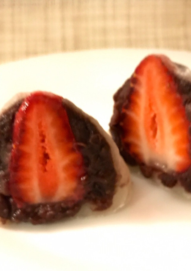 Una foto de Ichigo Daifuku (いちご大福)
