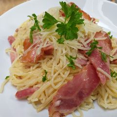 A picture of Aziatisch Baconara Pasta.