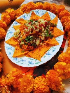 नाचोस भेल (Nachos Bhel recipe in hindi) रेसिपी मुख्य फोटो