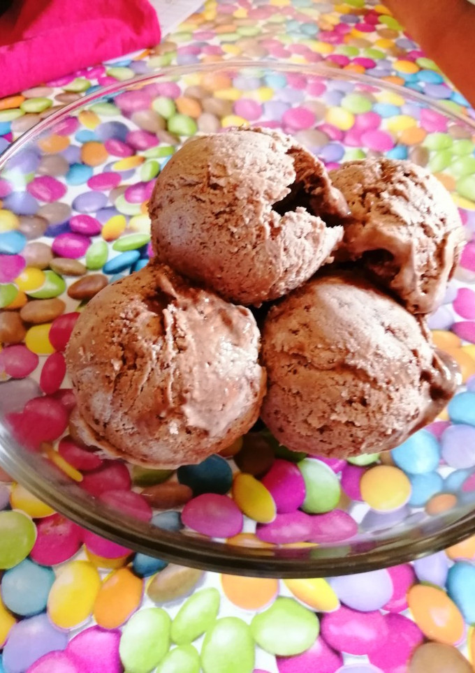 Una foto de Helado de chocolate