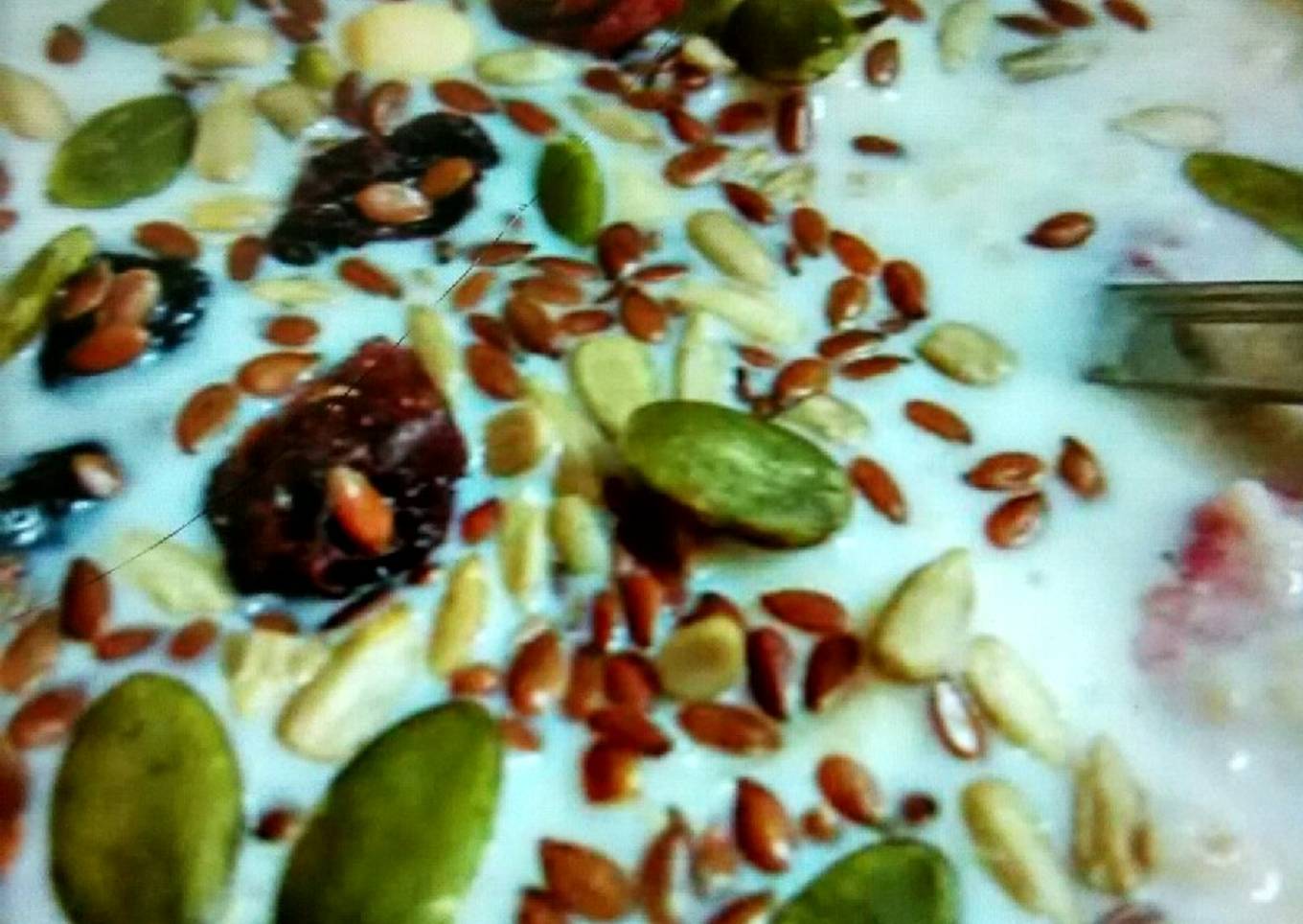 Banana oats and seeds breakfast delight