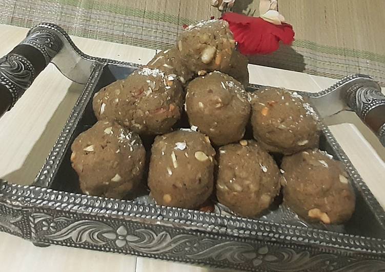 Recipe of Super Quick Homemade Jaggery Millet Ladoo