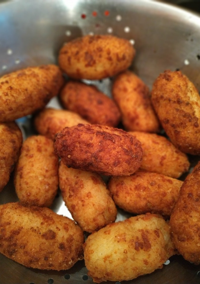 Una foto de Croquetas de arroz