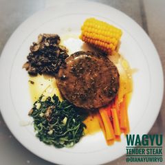 A picture of Wagyu tender steak.