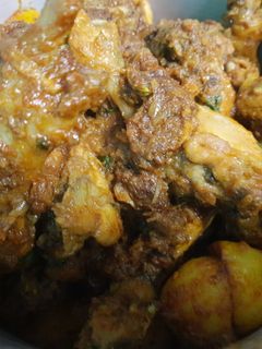 চিকেন কষা(Chicken kosha recipe in Bengali) রেসিপির প্রধান ছবি