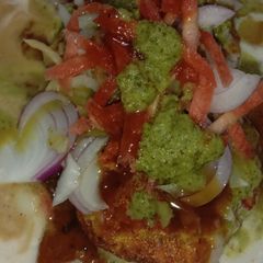 A picture of Aloo Tikki.