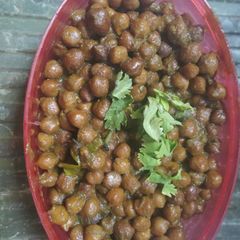 A picture of Bihari style masala chana.
