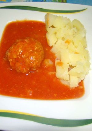 Paradicsomos húsgombóc recept fotója