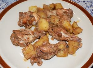 Una foto de Pollo al salmorejo