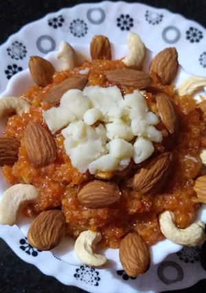 A picture of Gajar ka halwa.