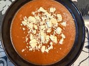 Una foto de gazpacho de cerezas
