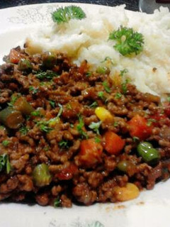 A picture of Heathers Lazy Italian Style Ground Beef Mince.