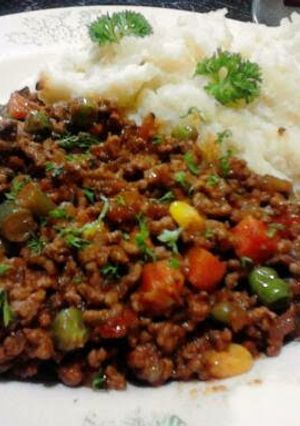 A picture of Heathers Lazy Italian Style Ground Beef Mince.
